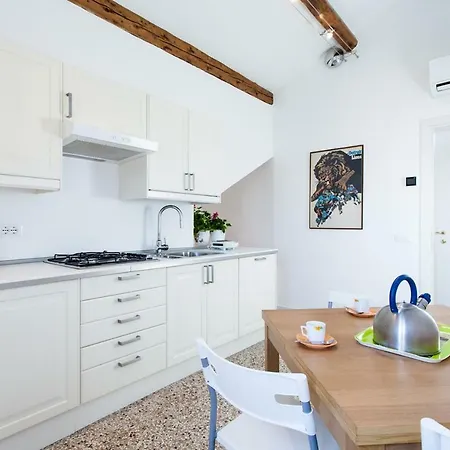 Prince Apartments Venice Exterior photo