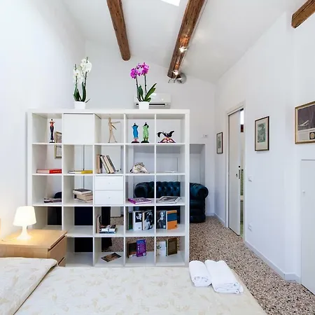 Prince Apartments Venice Exterior photo