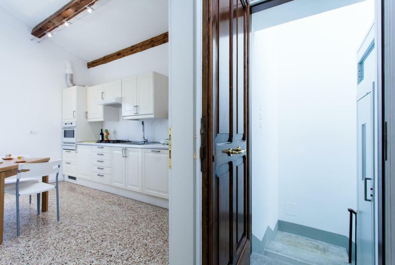 Apartment Prince Apartments Venice